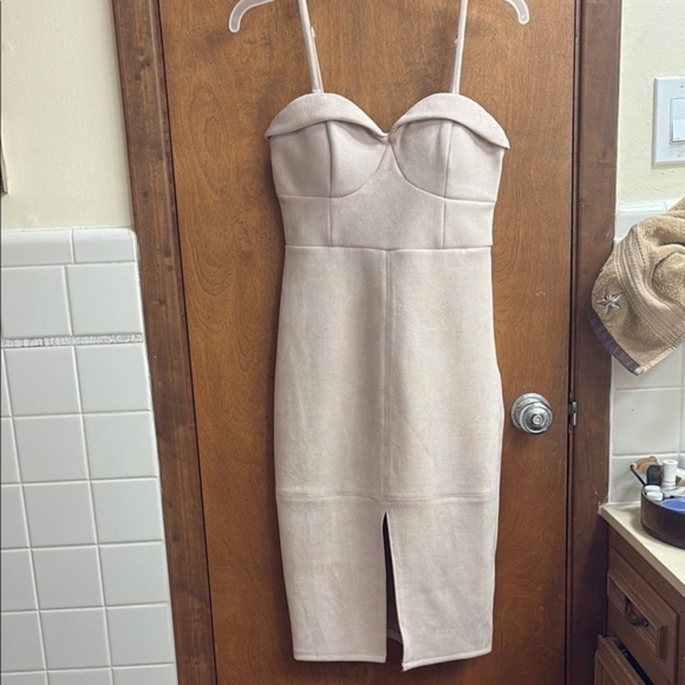 Tan Bodycon Cocktail Dress Sweetheart Neckline